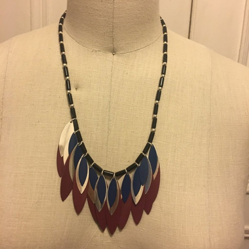 Necklace - Picture 3 of 3